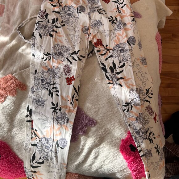 River Island pantalon fluide fleuri  / River Island floral flowy pants - Picture 1 of 3